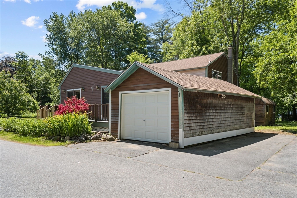 2 Ridgefield Rd