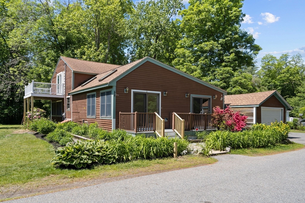 2 Ridgefield Rd
