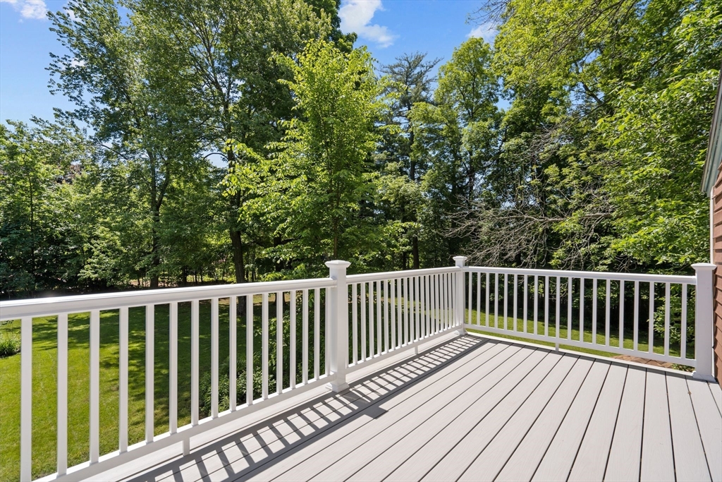 2 Ridgefield Rd