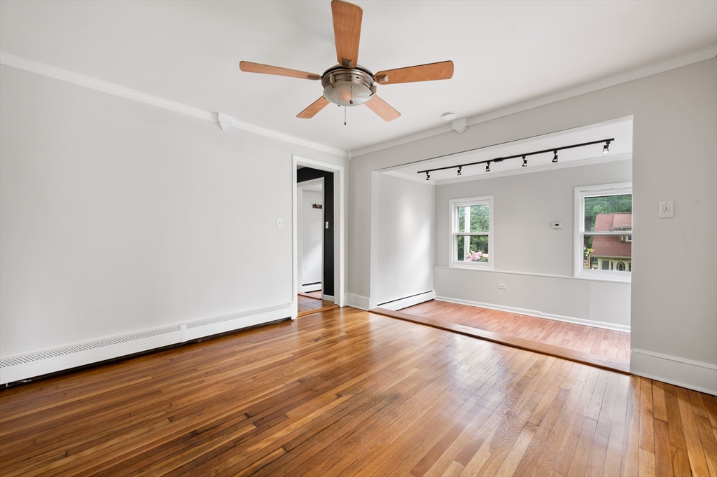46 Roosevelt Rd