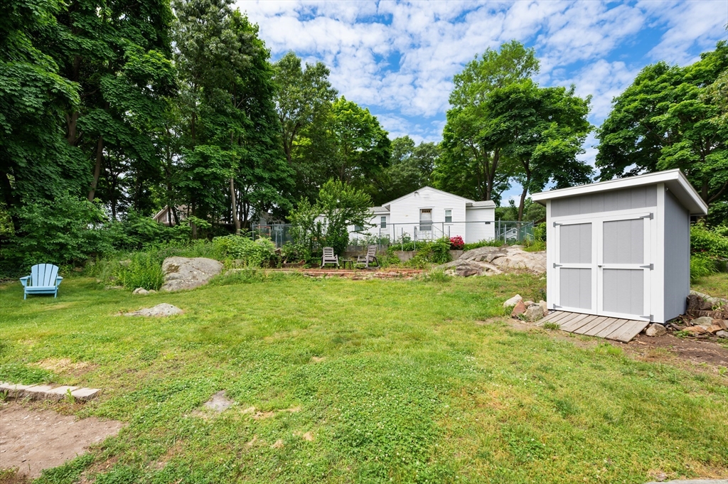 46 Roosevelt Rd