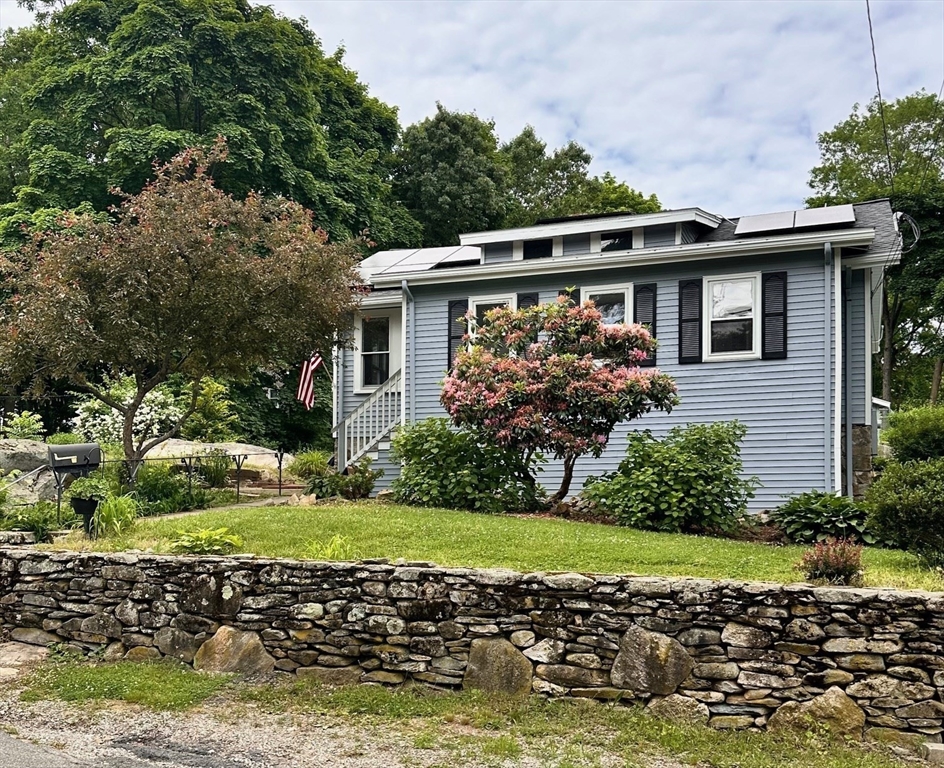 46 Roosevelt Rd