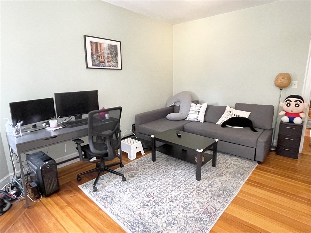 316 Summit Ave # 5