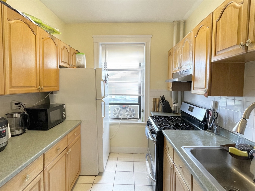 316 Summit Ave # 5