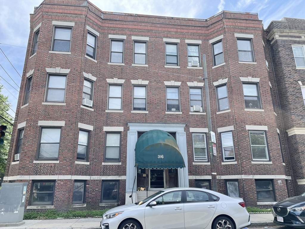 316 Summit Ave # 5