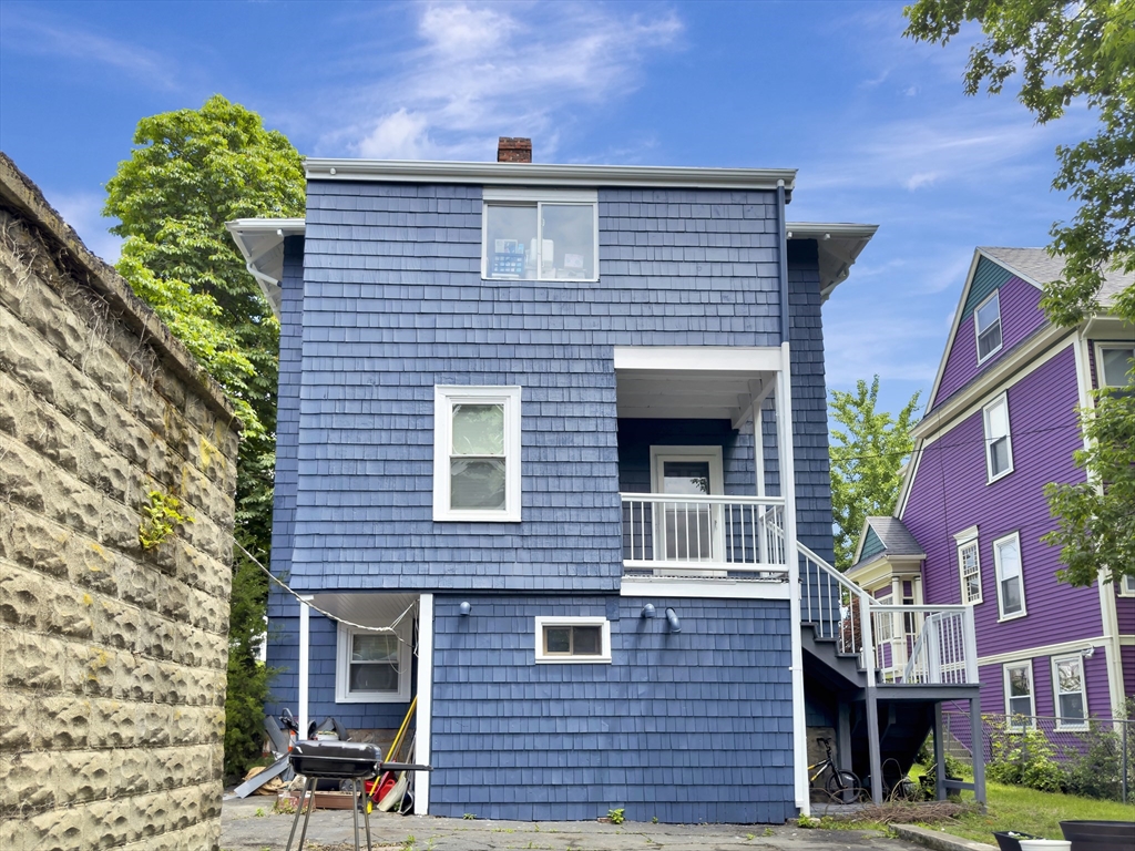 56 Farquhar St