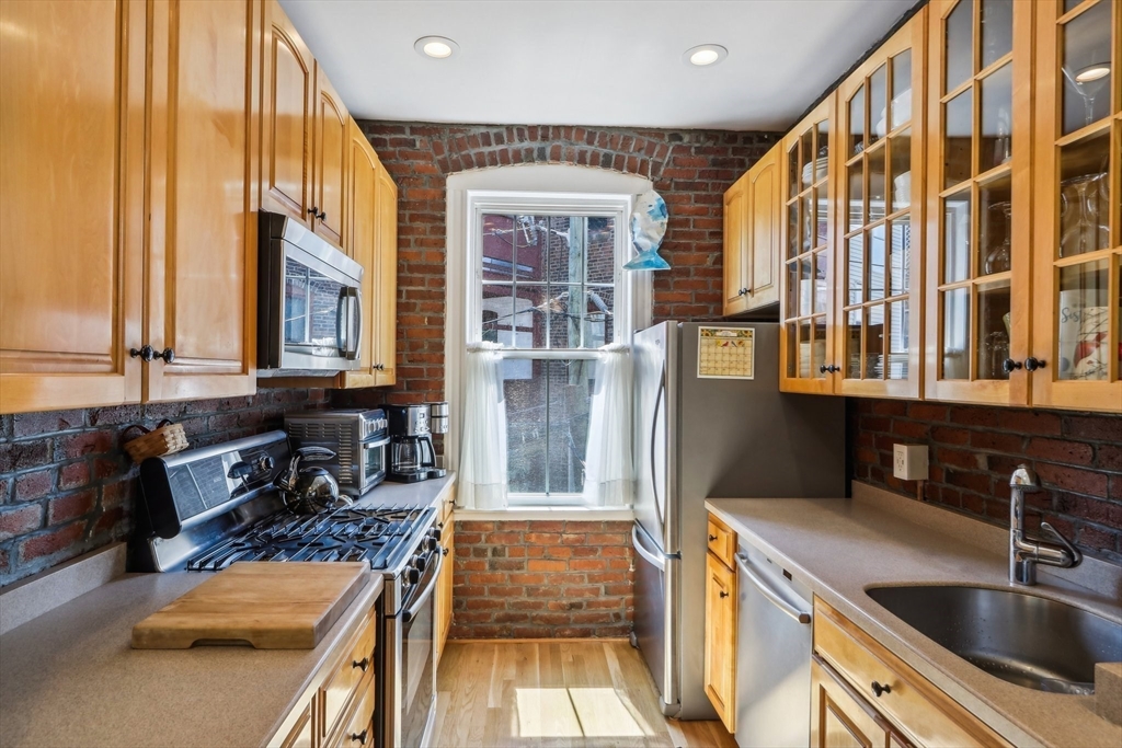 22 Parkway Rd # 4
