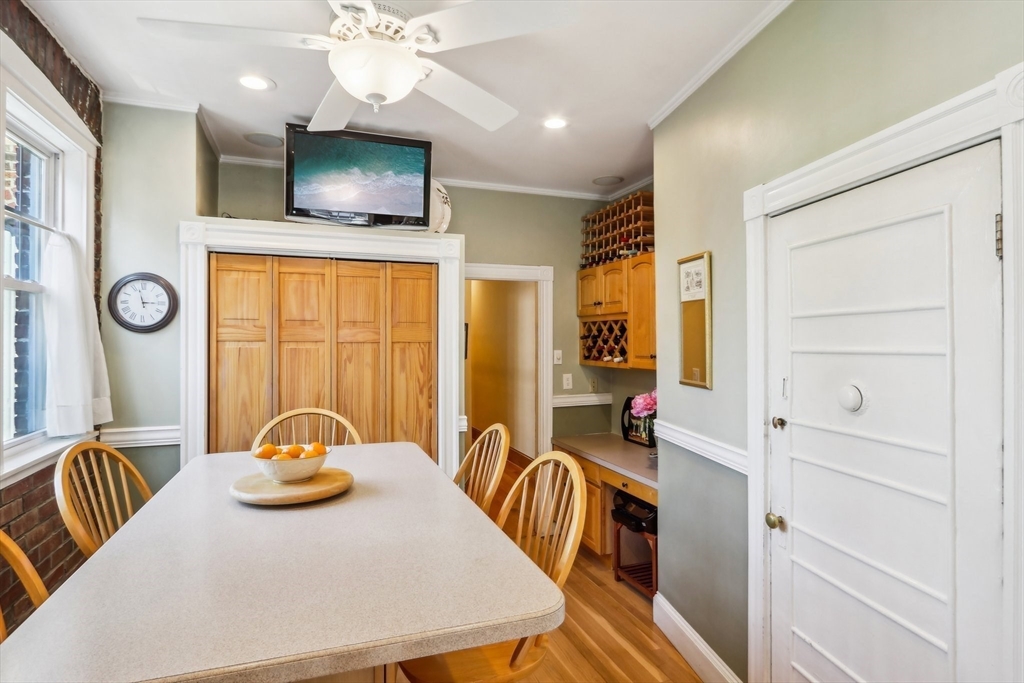 22 Parkway Rd # 4