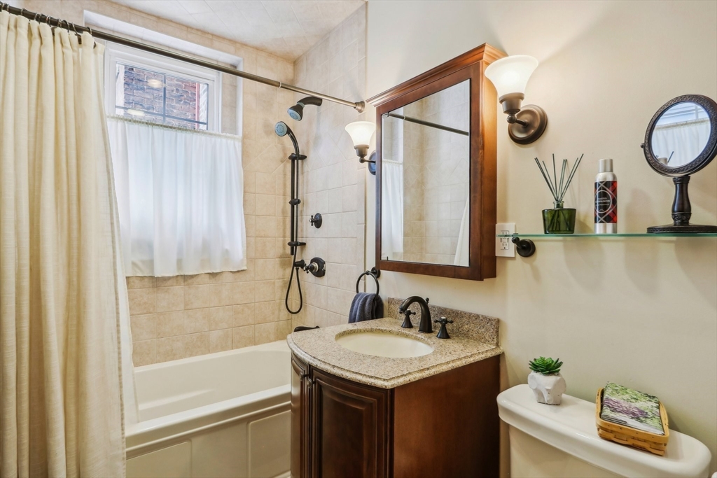 22 Parkway Rd # 4