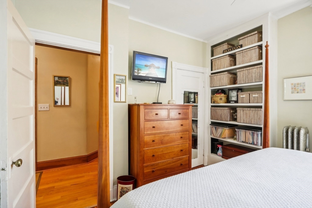 22 Parkway Rd # 4
