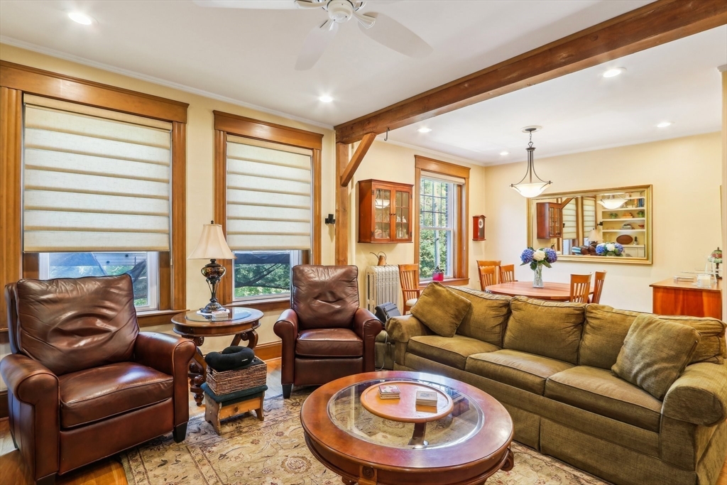 22 Parkway Rd # 4