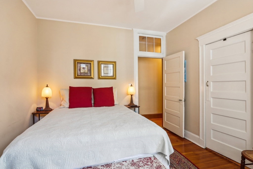 22 Parkway Rd # 4