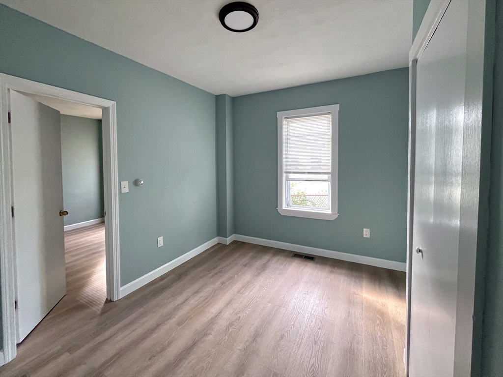 25 Oakland Ave # 1R