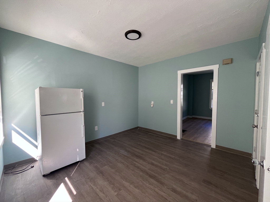 25 Oakland Ave # 1R