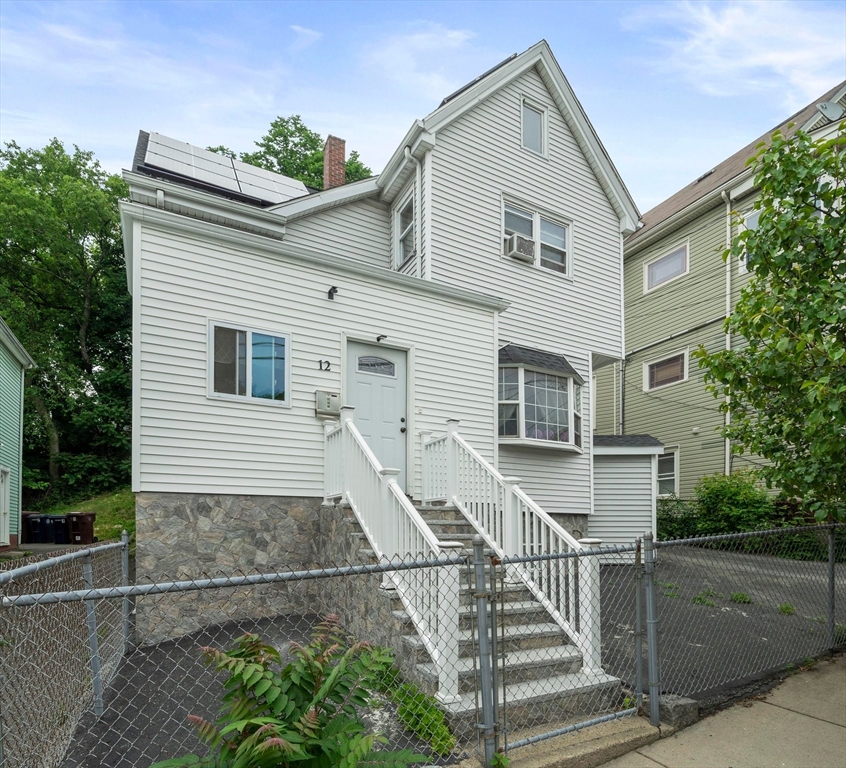12 Harvard St