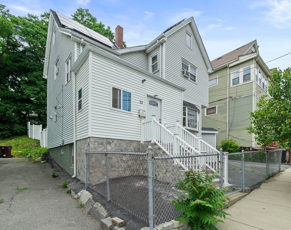 12 Harvard St