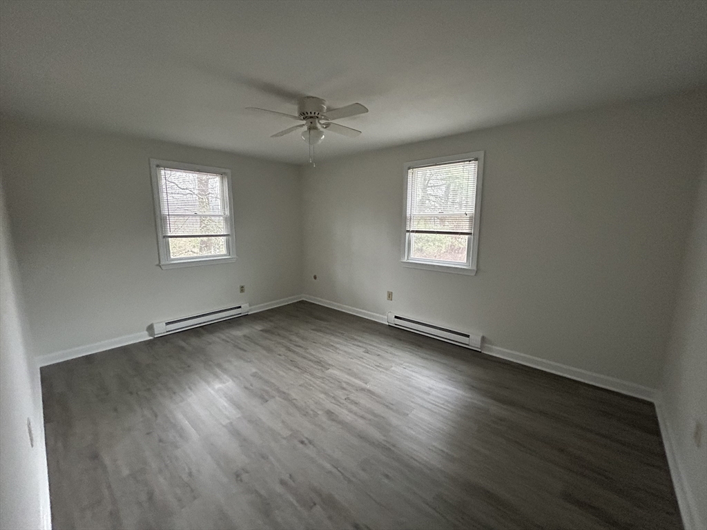 60 Phillips St # 5 Unit: 2-5