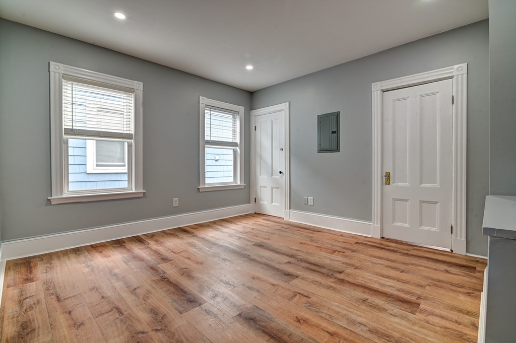 769 Boylston St # 3