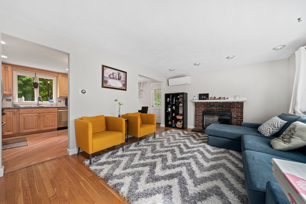 6 Valley View Rd