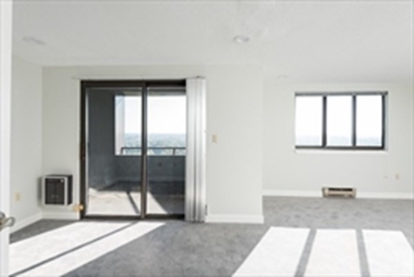 200 Burkhall St # 802