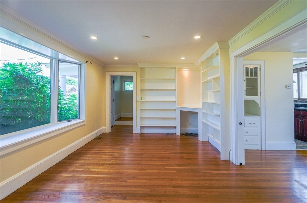 88 Bickford Rd