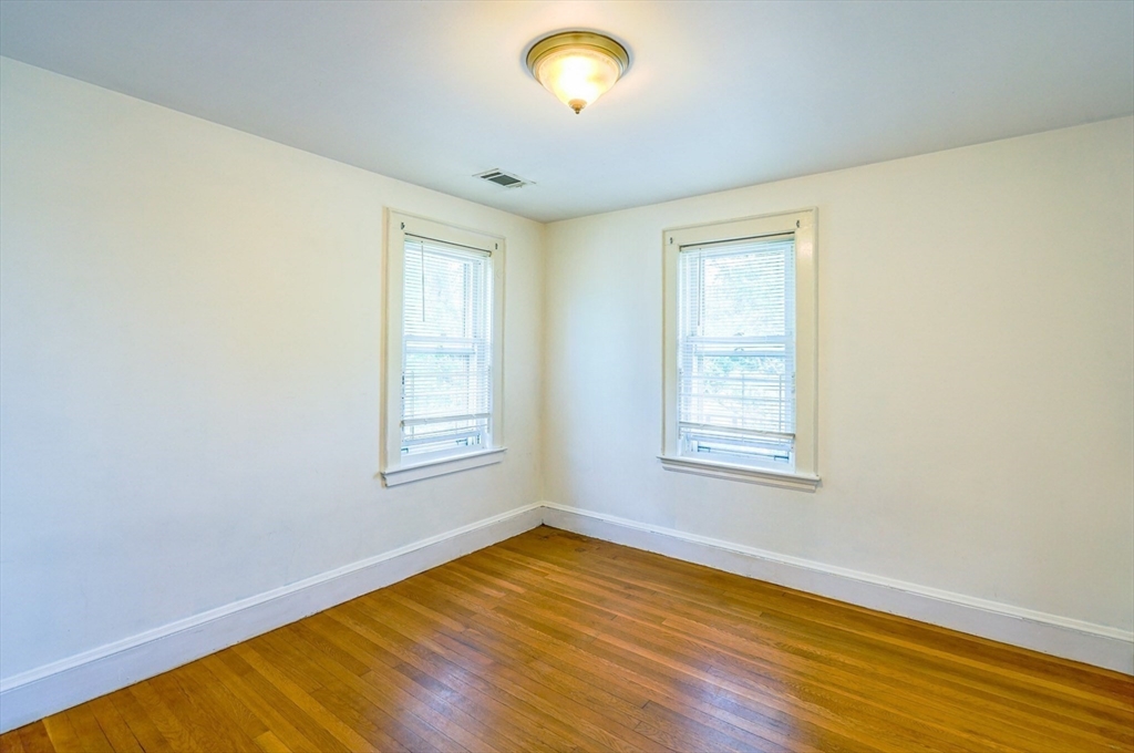88 Bickford Rd