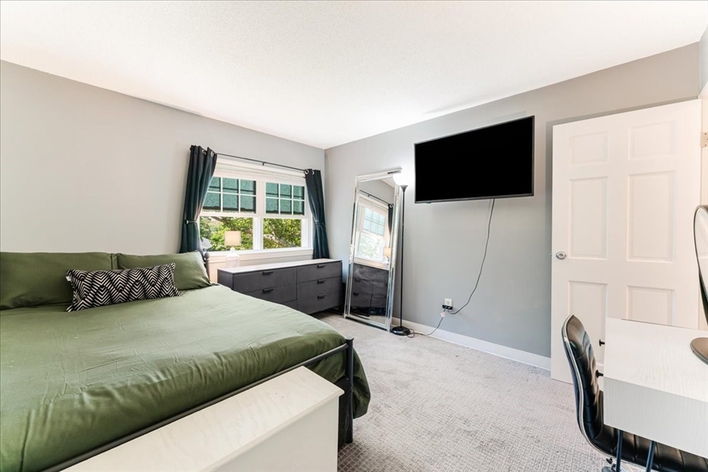 8 Chapel Hill Dr # 6