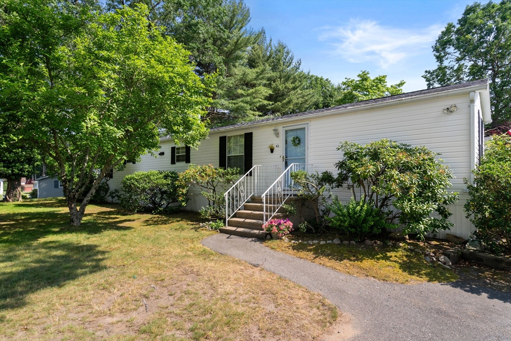42 Mountain Ash Drive