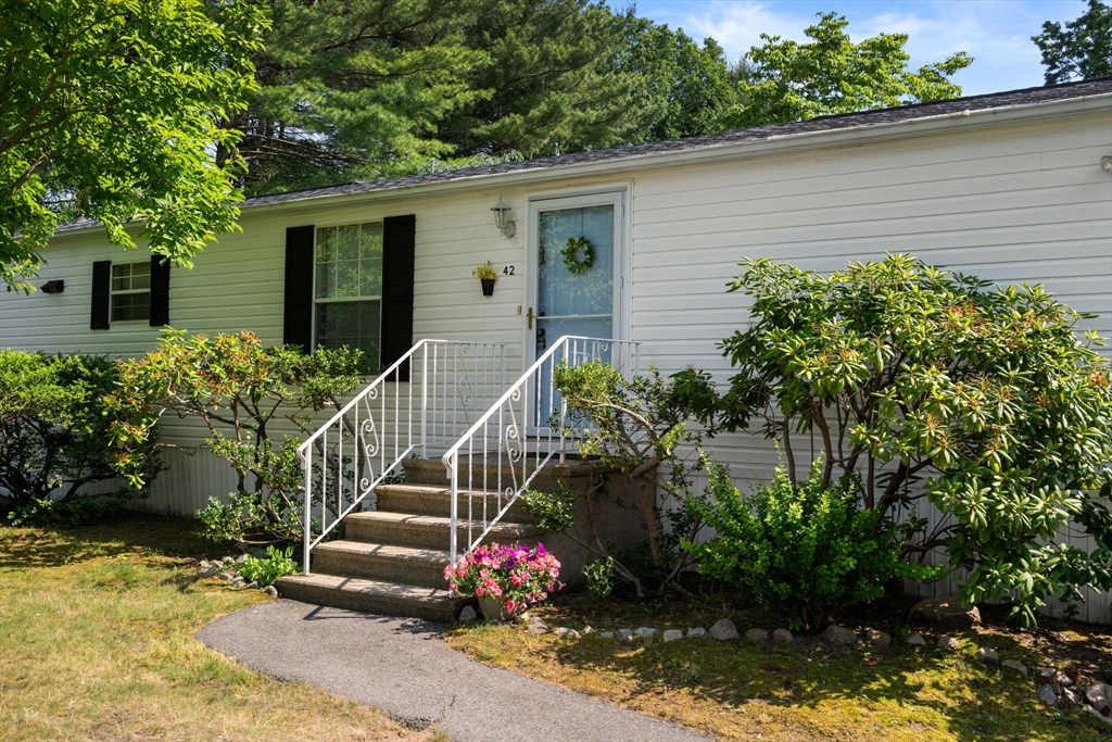 42 Mountain Ash Drive