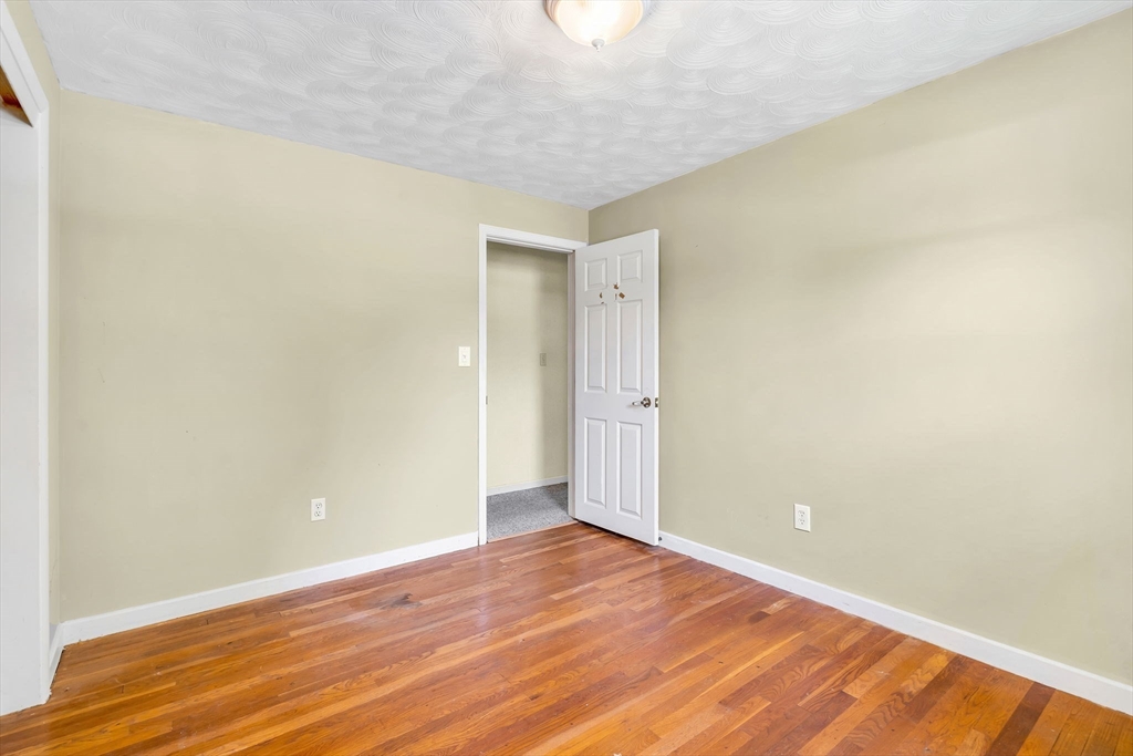 48 Simpson Dr