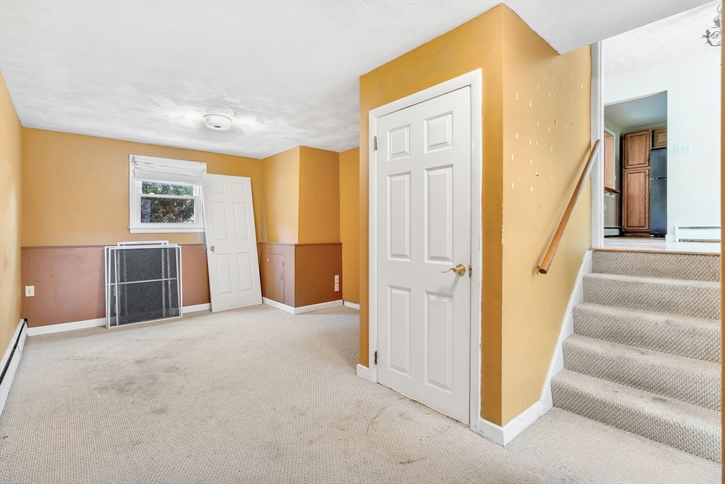 48 Simpson Dr