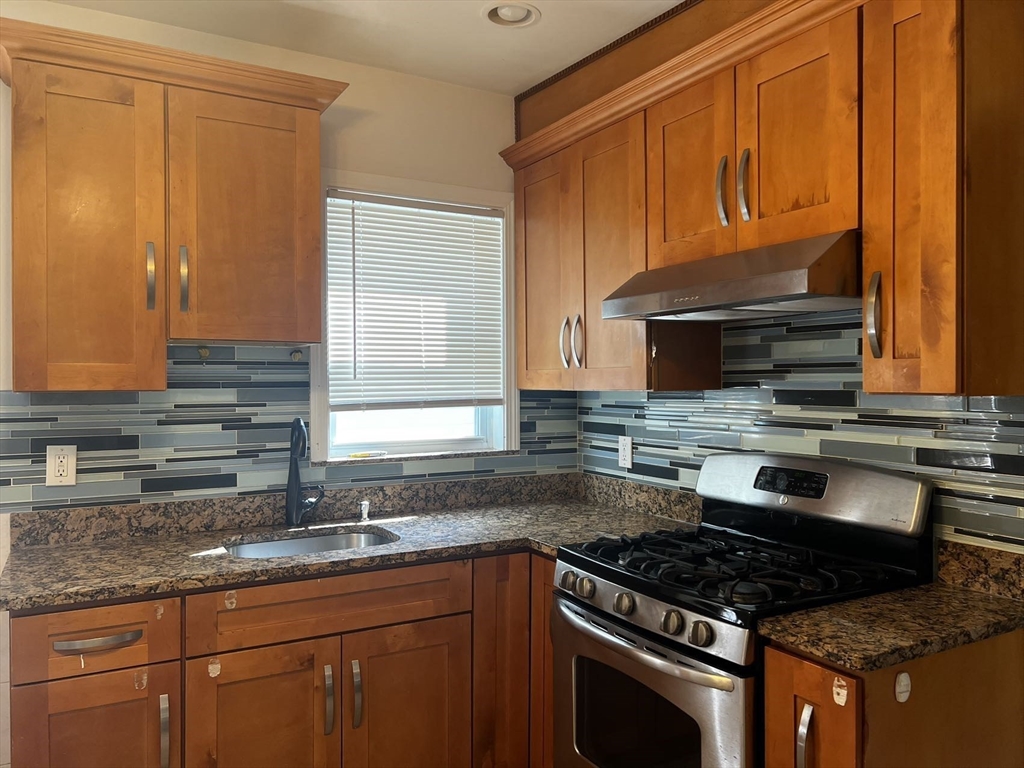 46 Brook St Unit: SF
