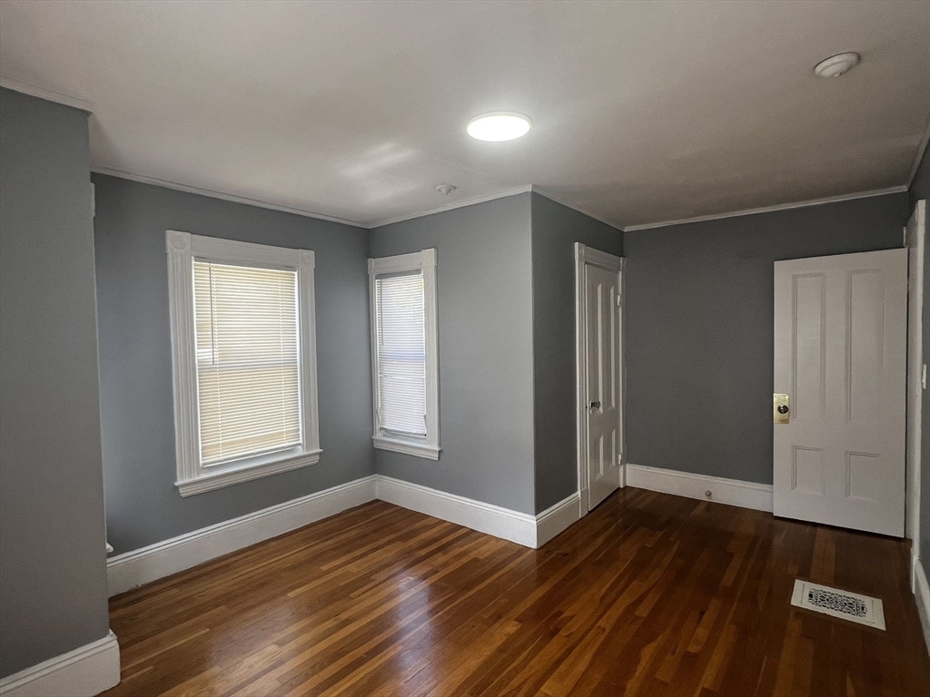 46 Brook St Unit: SF