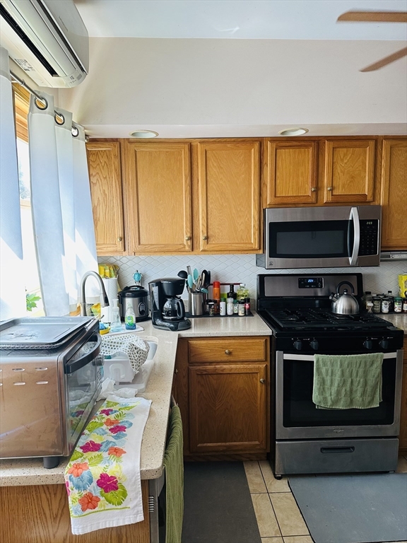 50-52 Hughes St # 50