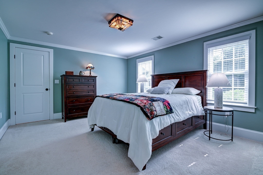 28 Damon Farm Way # 28