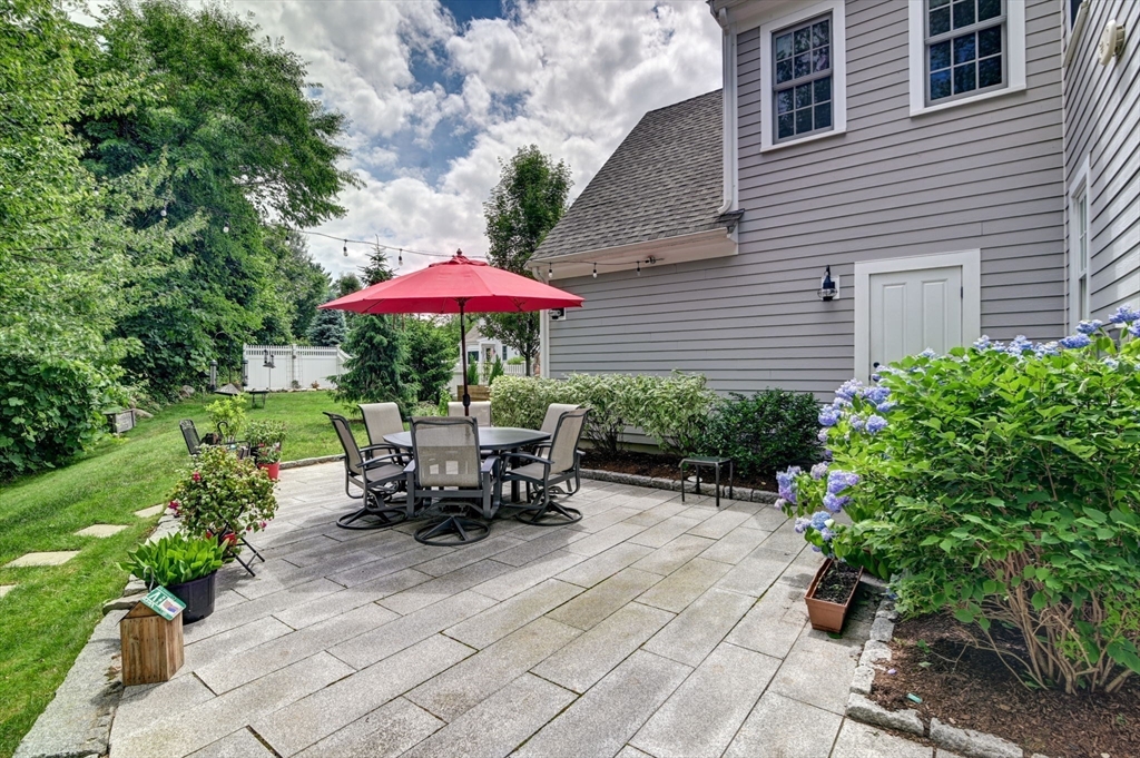 28 Damon Farm Way # 28