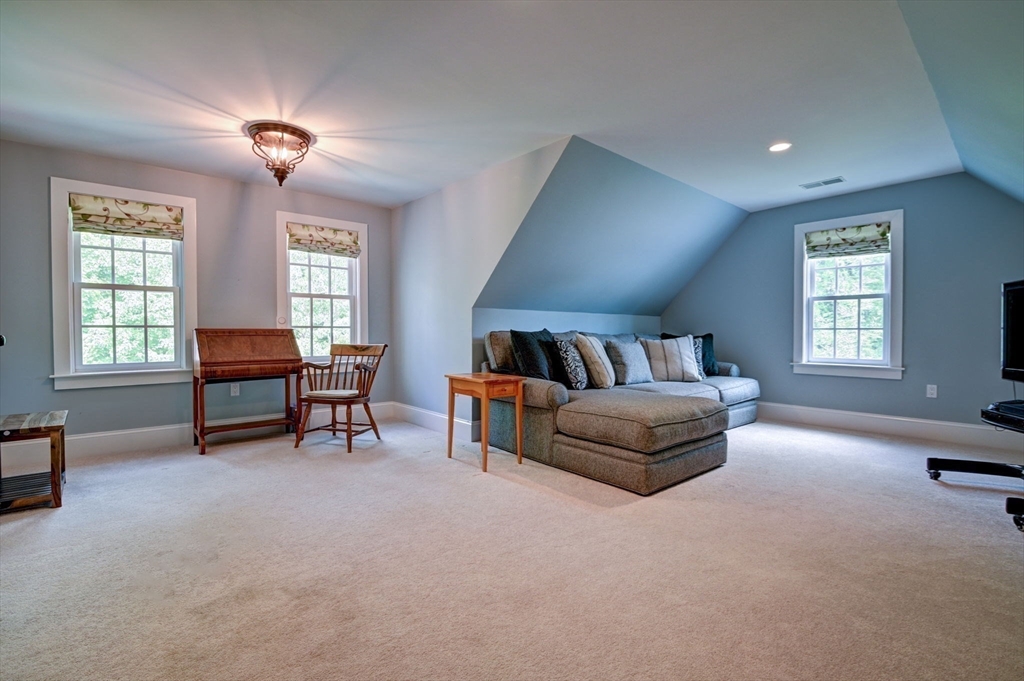 28 Damon Farm Way # 28