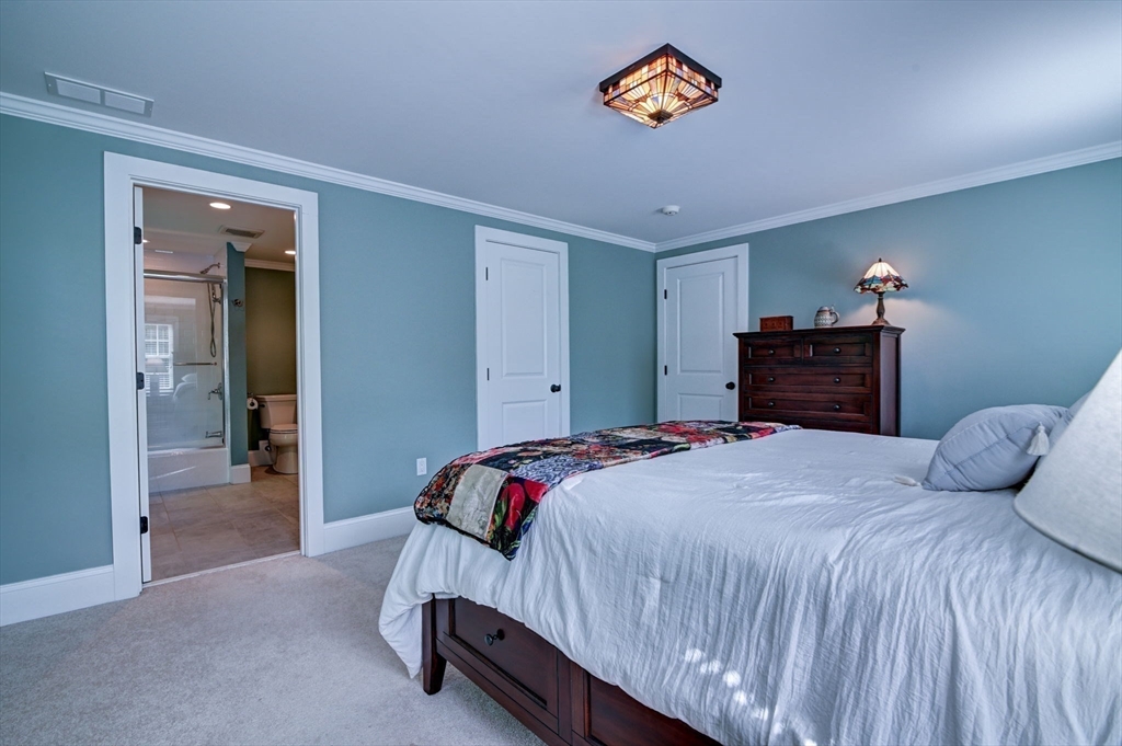 28 Damon Farm Way # 28