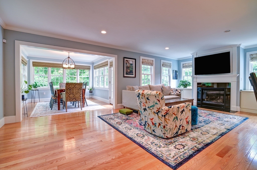 28 Damon Farm Way # 28