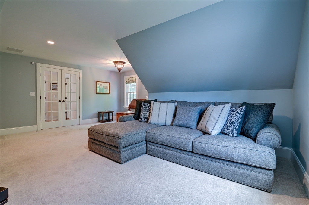 28 Damon Farm Way # 28