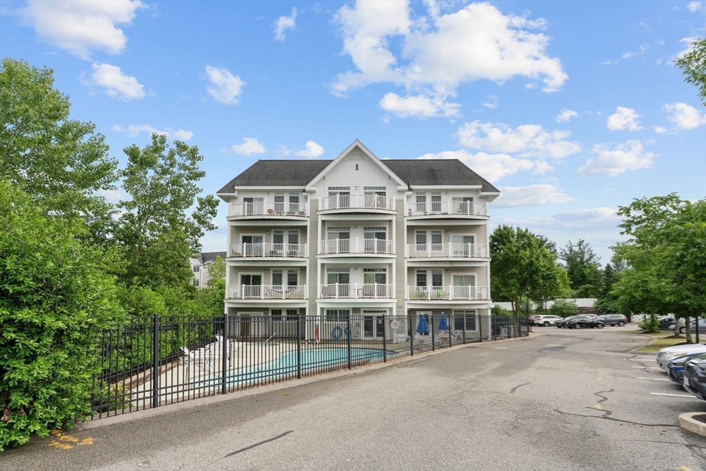 614 Pond St # 1110