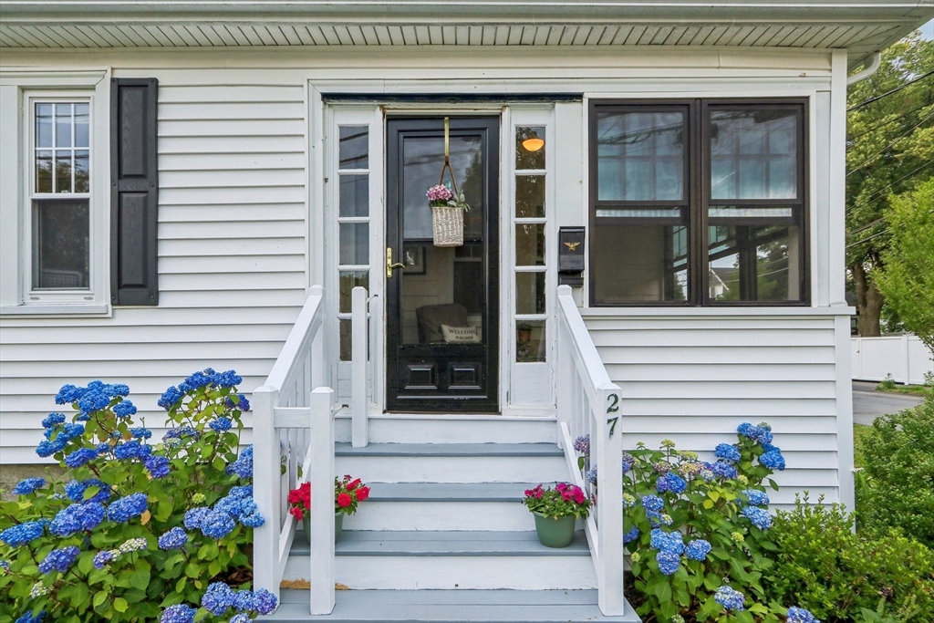 27 Sherman Rd