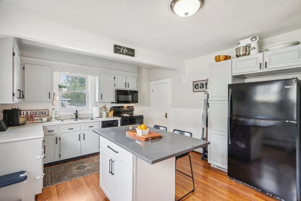 27 Sherman Rd