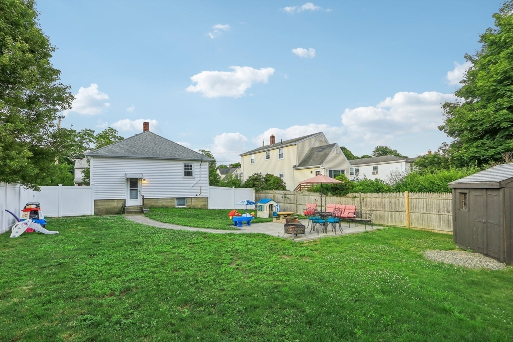 27 Sherman Rd