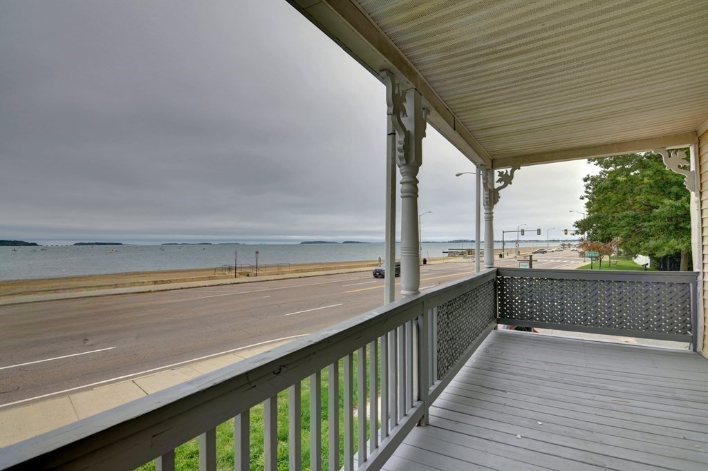 192 Davis Street Unit: 1st floor
