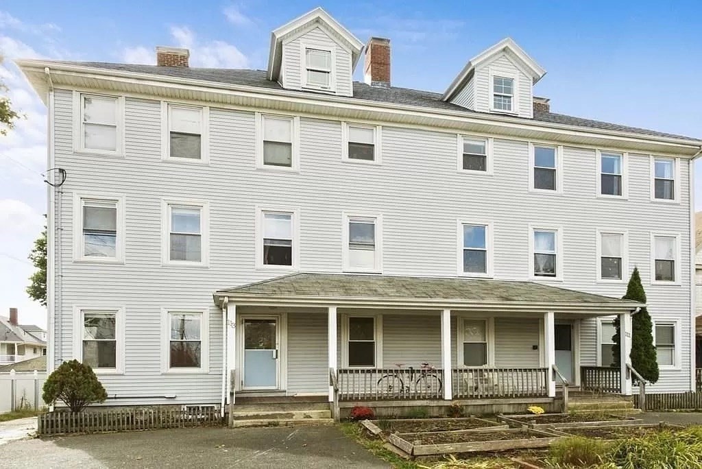 111 Atlantic St # 1
