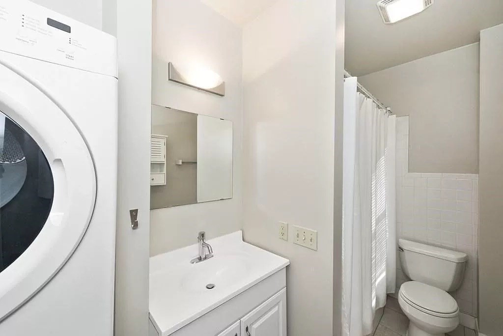 111 Atlantic St # 1