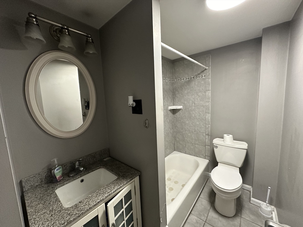 111 Atlantic St # 1