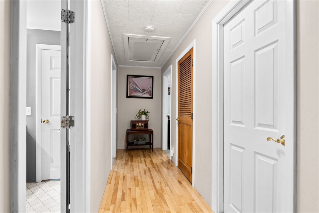 39 Hilltop Rd