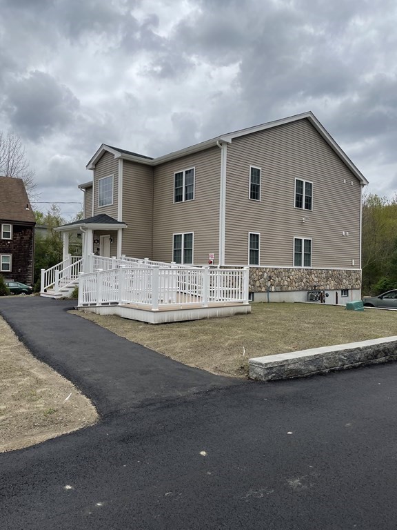 1456 Hanover Street Unit: 2
